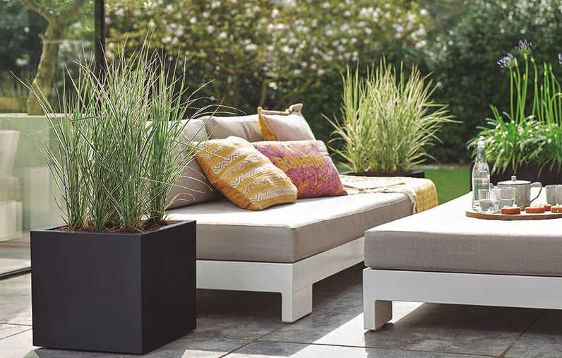 Guía para limpiar y mantener los muebles de exterior todo el año