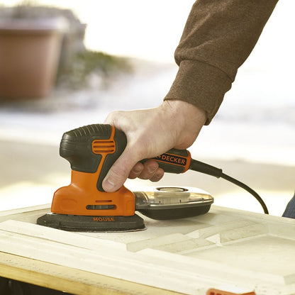 Lijadora delta BLACK&DECKER KA2000-QS