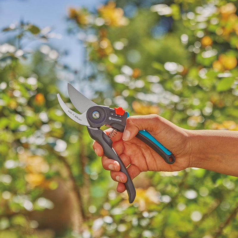 Tijera de jardín GARDENA PremiumCut flex, corte 24 mm